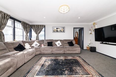 Photo of property in 30 Thames Street, Roslyn, Palmerston North, 4414