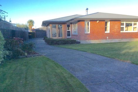 Photo of property in 24 Longmuir Street, Ilam, Christchurch, 8041