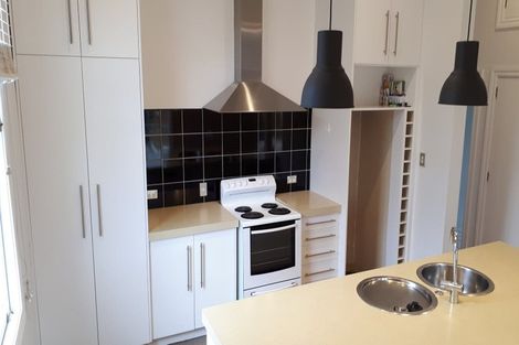 Photo of property in 15 Douglas Street, West End, Palmerston North, 4412