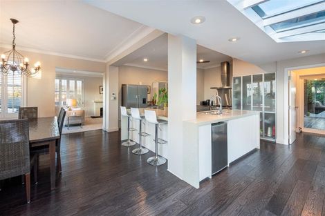 Photo of property in 6 Arthur Crescent, Hauraki, Auckland, 0622