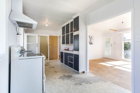 Photo of property in 20 Rata Street, Helensville, 0800