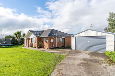 Photo of property in 20 Rosehill Place, Nawton, Hamilton, 3200