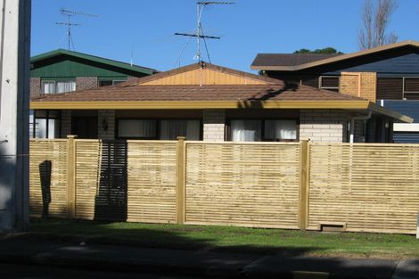 Photo of property in 4b Puriri Avenue, Orewa, 0931