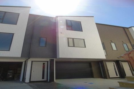 Photo of property in 9/23 Middleton Road, Johnsonville, Wellington, 6037