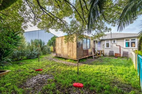 Photo of property in 15 Birdwood Street, Featherston, 5710