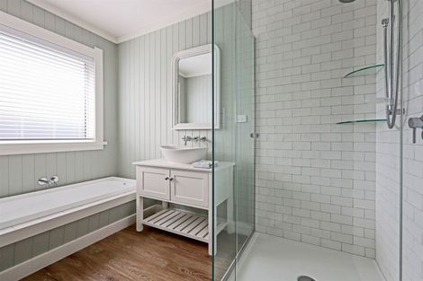 Photo of property in 15 Margaret Avenue, Havelock North, 4130