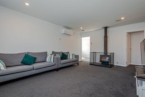 Photo of property in 31 Karamea Crescent, Kelvin Grove, Palmerston North, 4414