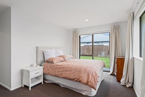 Photo of property in 33 Cressy Place, Darfield, 7510