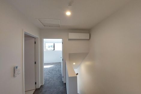 Photo of property in 3/14 Wilsher Crescent, Henderson, Auckland, 0612