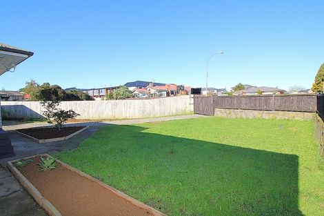Photo of property in 26 Adams Road, Manurewa, Auckland, 2102