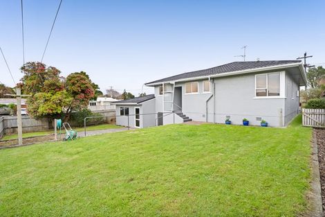Photo of property in 68 Wallath Road, Westown, New Plymouth, 4310