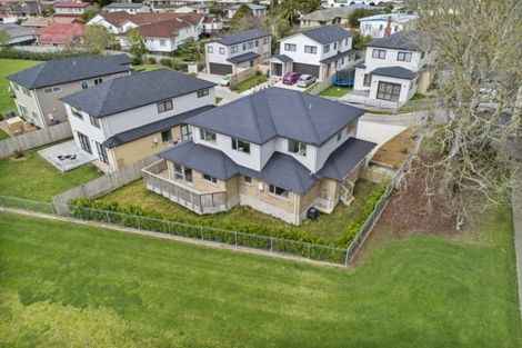 Photo of property in 2f Wood Street, Papakura, 2110