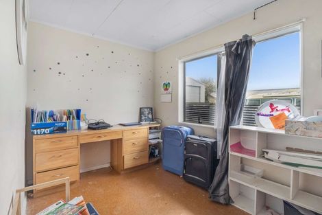 Photo of property in 48 Puriri Street, Gonville, Whanganui, 4501