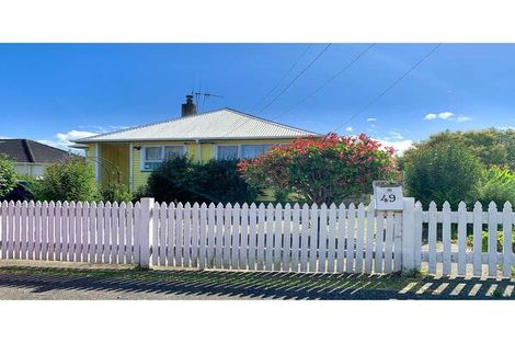 Photo of property in 49 Goldsmith Crescent, Levin, 5510