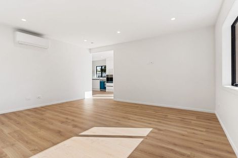 Photo of property in 9 Snell Avenue, Papakura, 2110