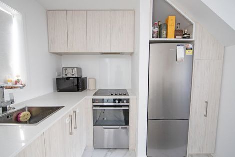 Photo of property in 27 Mohua Lane, Upper Riccarton, Christchurch, 8041