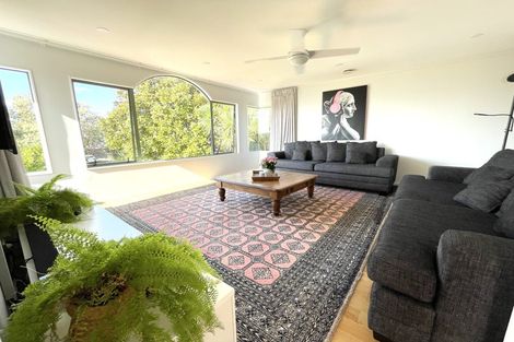 Photo of property in 4 Farnell Place, Gulf Harbour, Whangaparaoa, 0930