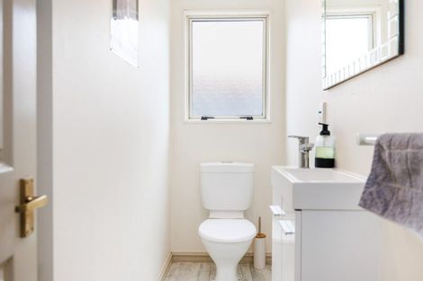 Photo of property in 46c Pahiatua Street, Hokowhitu, Palmerston North, 4410