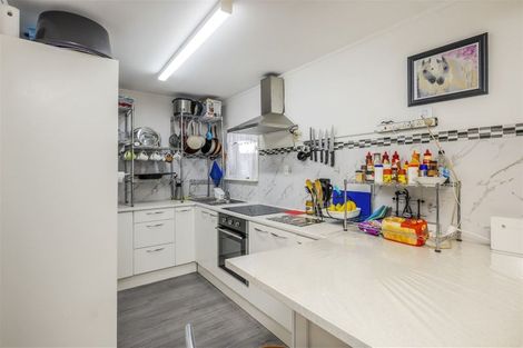 Photo of property in 1/10 Hatherley Place, Clendon Park, Auckland, 2103