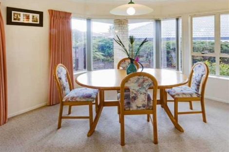 Photo of property in 2/39 Tarnica Road, Northpark, Auckland, 2013