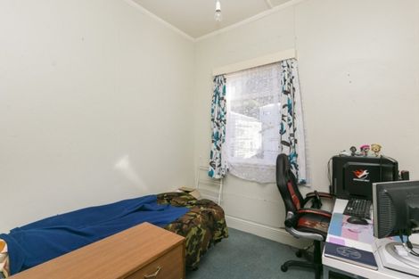 Photo of property in 10 Burnell Avenue, Thorndon, Wellington, 6011