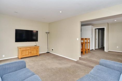 Photo of property in 63 Solomon Avenue, Redwood, Christchurch, 8051