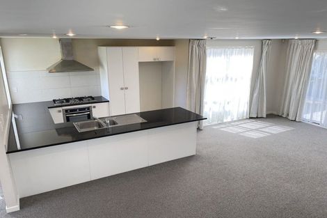 Photo of property in 19 Popokatea Drive, Takanini, 2112