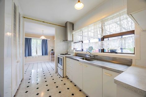 Photo of property in 2/1 Meadowvale Avenue, Forrest Hill, Auckland, 0620