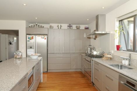 Photo of property in 21 De Bettencor Place, Mount Pisa, Cromwell, 9383