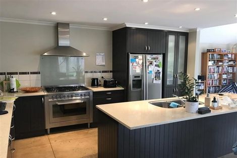 Photo of property in 54 English Oak Drive, Schnapper Rock, Auckland, 0632