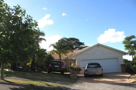 Photo of property in 5 Godwin Court, Unsworth Heights, Auckland, 0632