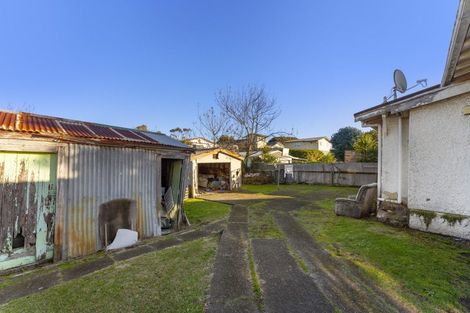 Photo of property in 27 Kawatiri Avenue, Gonville, Whanganui, 4501
