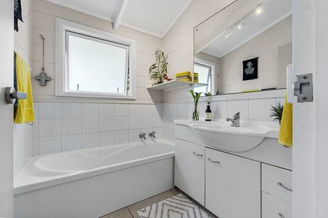 Photo of property in 514a Papamoa Beach Road, Papamoa Beach, Papamoa, 3118