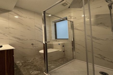 Photo of property in 5 Kikorangi Drive, Wainui, 0992