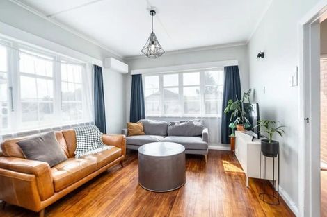 Photo of property in 13 Mcgregor Crescent, Masterton, 5810