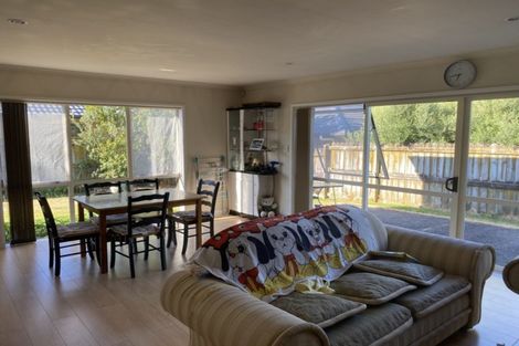 Photo of property in 30 Glencalder Place, Wattle Downs, Auckland, 2103