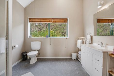 Photo of property in 4 Ferngully Road, Helensville, Kaukapakapa, 0871