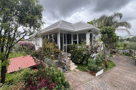 Photo of property in 59 Bond Crescent, Forrest Hill, Auckland, 0620