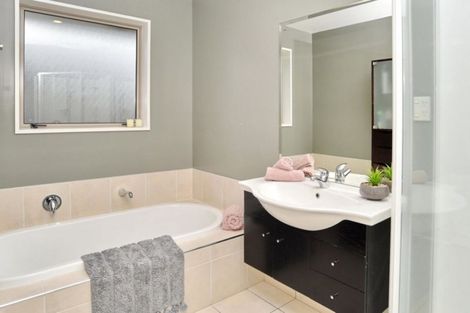 Photo of property in 37 Rubicon Place, Hei Hei, Christchurch, 8042