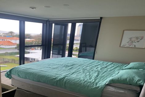 Photo of property in 402/28 Killarney Street, Takapuna, Auckland, 0622