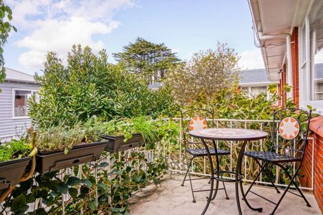 Photo of property in 3/32 Atarangi Road, Greenlane, Auckland, 1051