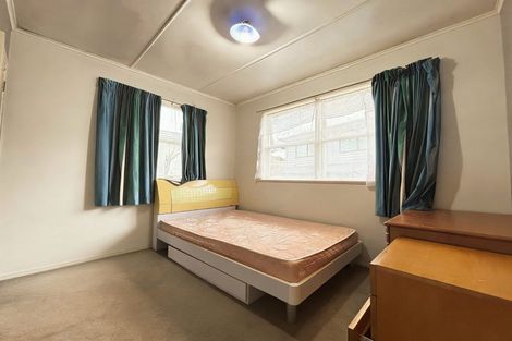 Photo of property in 26 Rotoiti Avenue, Pakuranga Heights, Auckland, 2010