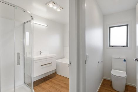 Photo of property in 9 Waihurihia Street, Otaki, 5512