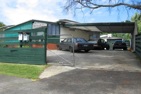 Photo of property in 22 Killington Crescent, Mangere, Auckland, 2022