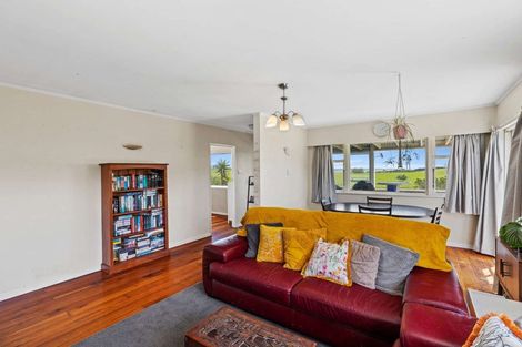 Photo of property in 3050 Kaipara Coast Highway, Glorit, Warkworth, 0984