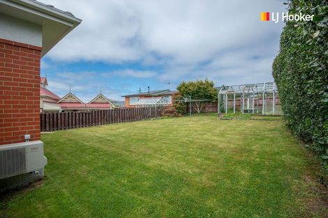 Photo of property in 19 Picardy Street, Maryhill, Dunedin, 9011