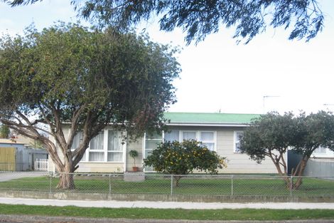 Photo of property in 4 Hillary Crescent, Maraenui, Napier, 4110
