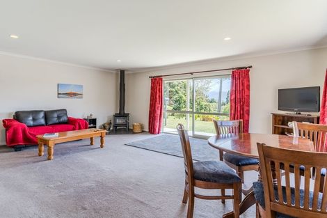 Photo of property in 26 Seaton Road, Portobello, Dunedin, 9014