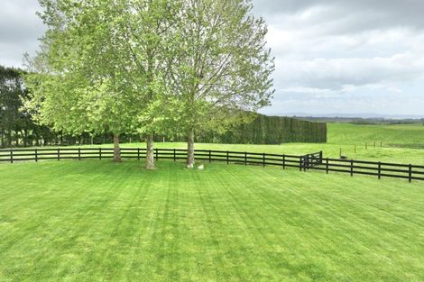 Photo of property in 195 Batty Road, Kingseat, Papakura, 2580