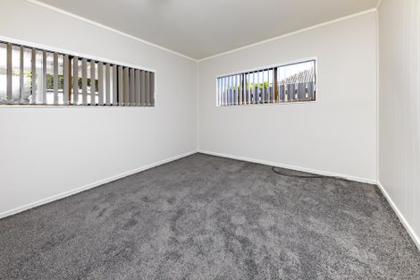 Photo of property in 14 Gainsborough Street, Manurewa, Auckland, 2102